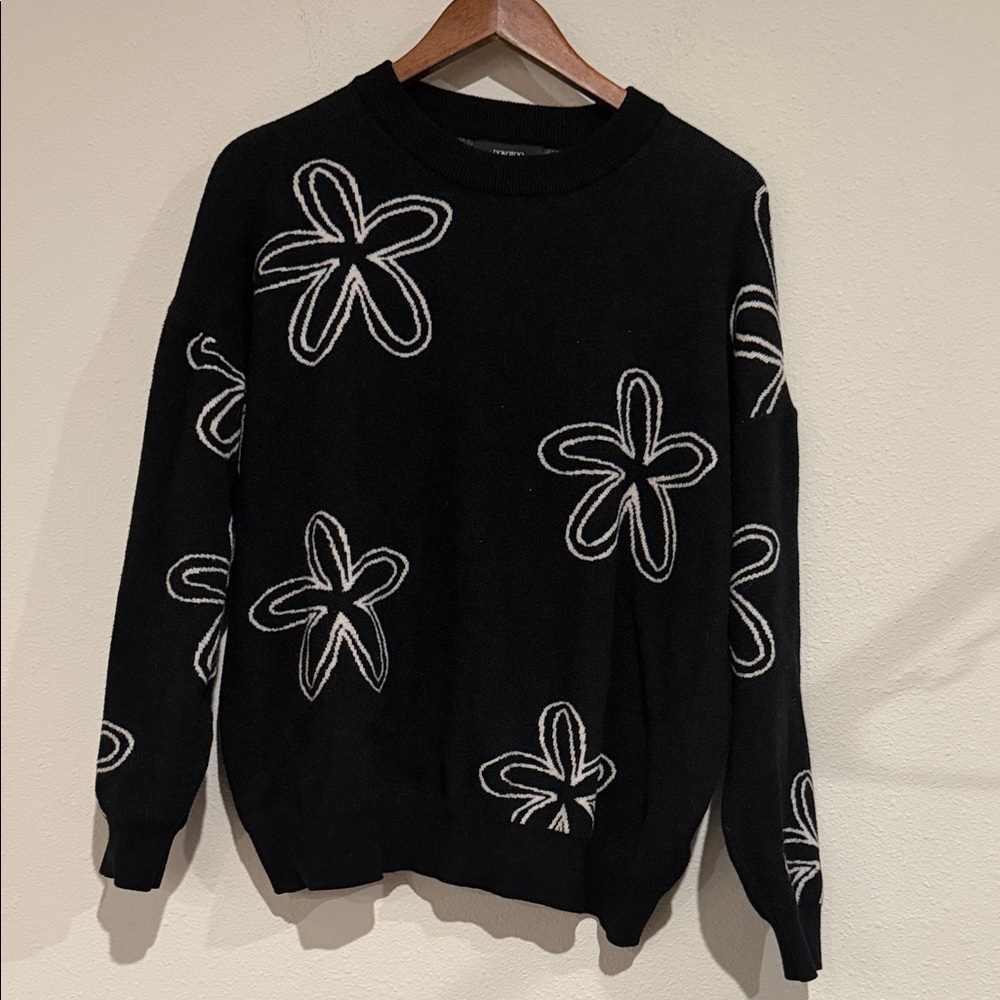 Dokotoo Elegant Black Floral Crew Neck Sweater - Picture 2 of 7